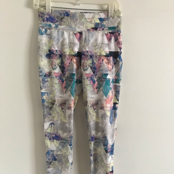 Mossimo Geometric Patterned Leggings - Picture 1 of 5